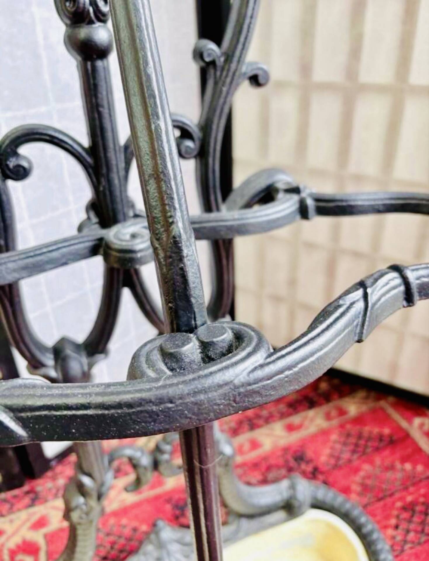 Art Nouveau coat rack in cast iron, circa 1900