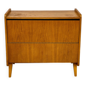 Armoire à literie vintage