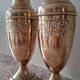 Paire de vases Art Déco en laiton, vers 1920