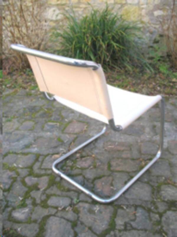 Vintage Bauhaus cantilever chair in chrome tubular steel "Breuer style",