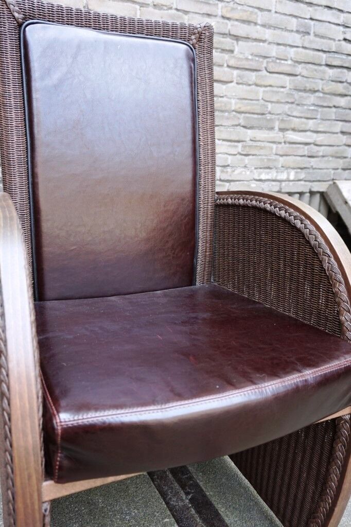 Pair of designer chairs "Lloyd Loom original".