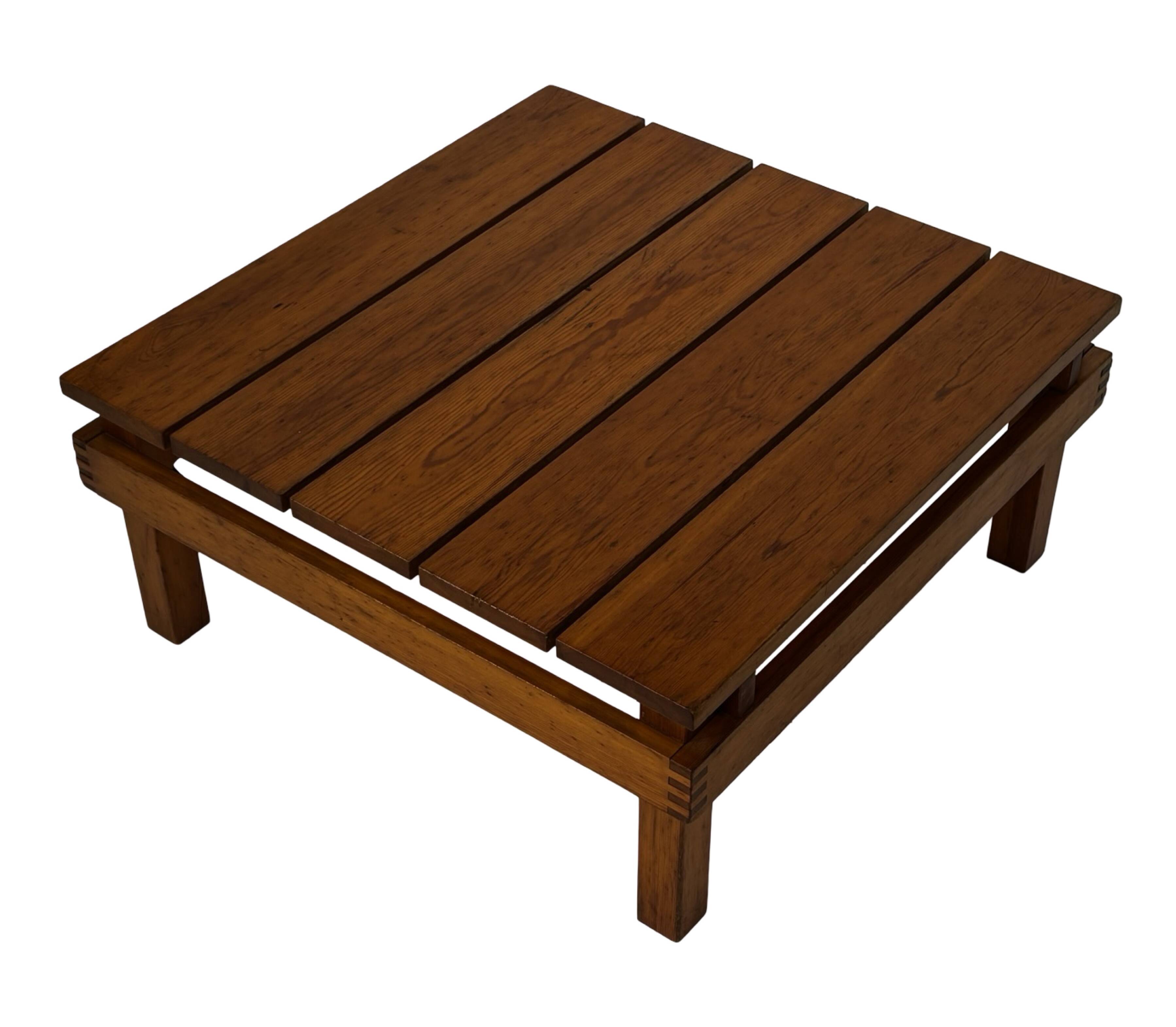 Vintage Pinewood Slatted Coffee Table Design 1970s