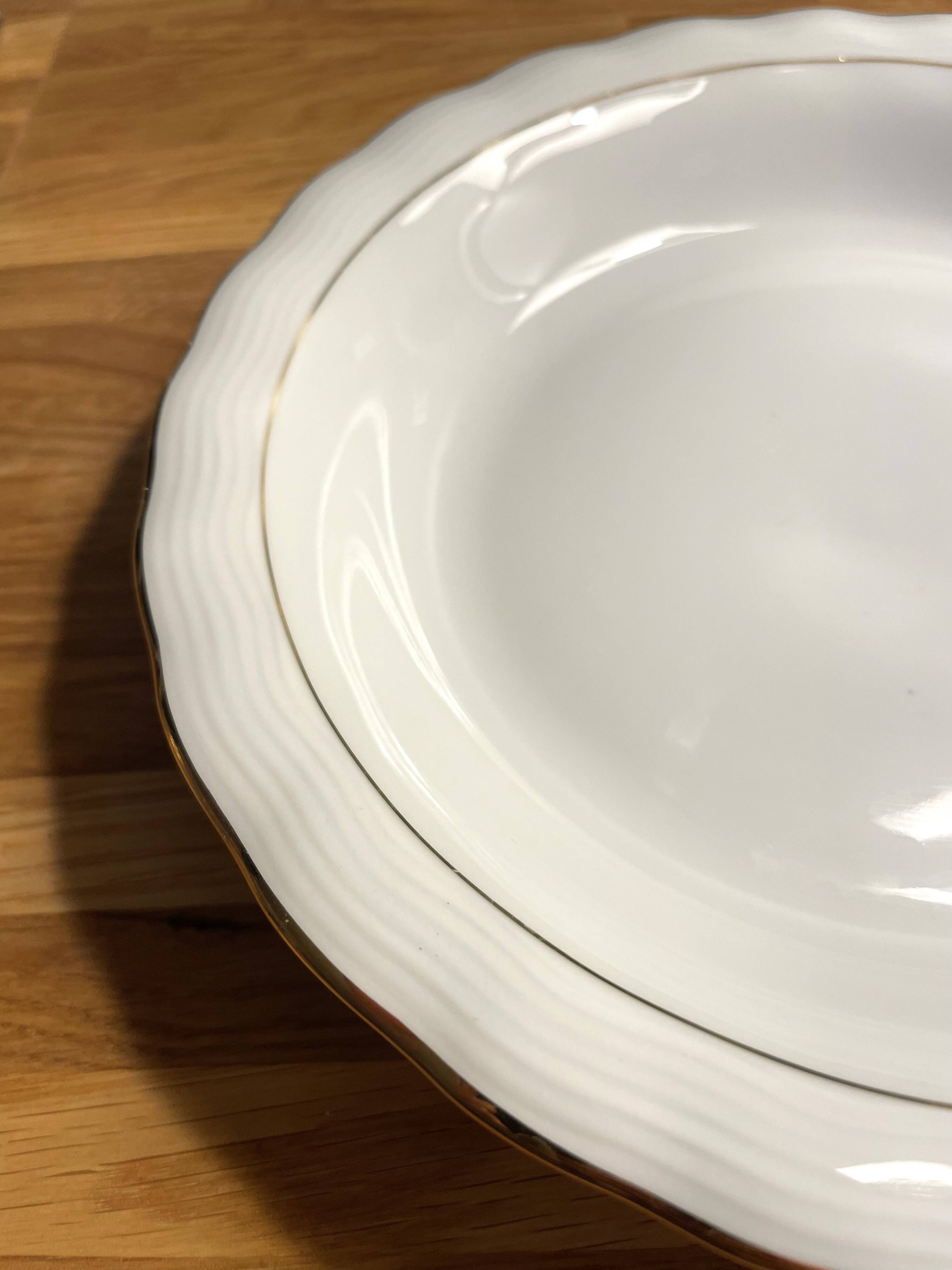 6 Limoges porcelain soup plates signed P. Dessagne in very good condition