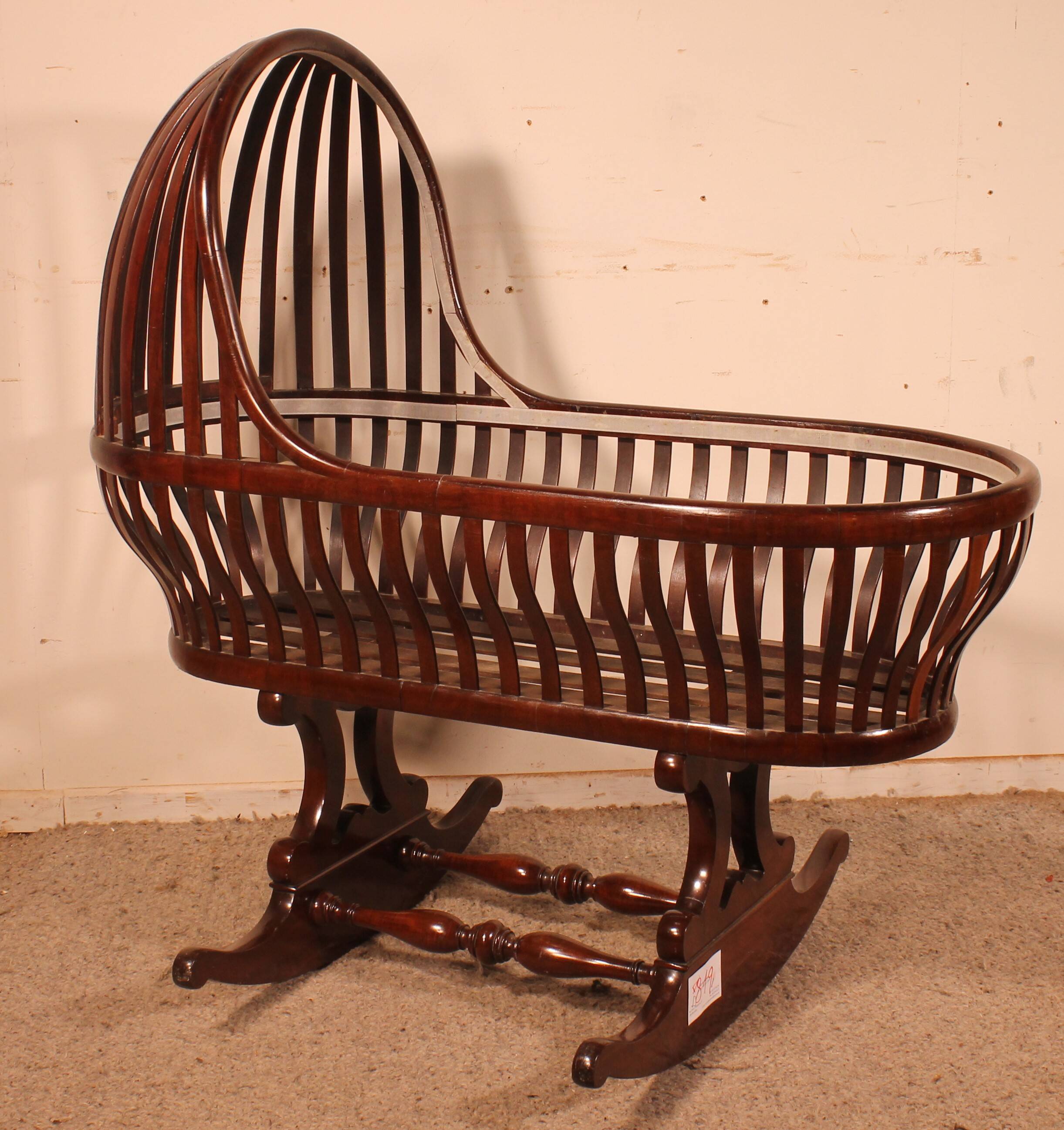 Curved Mahogany Cradle - 19th Century