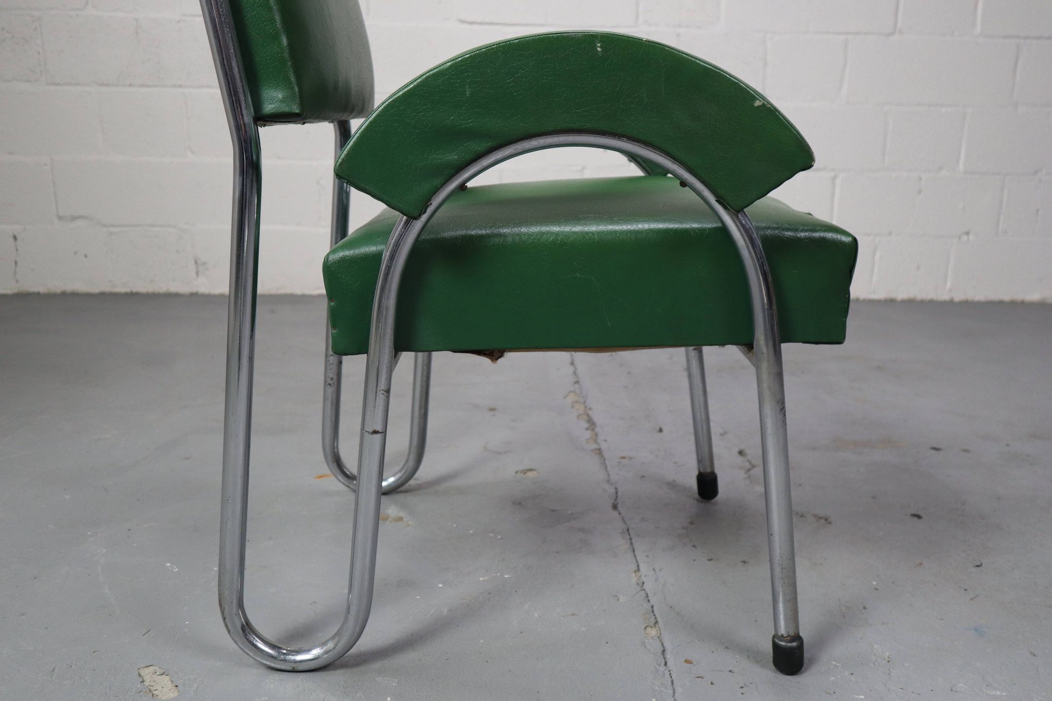 Bauhaus tubular cantilever chair, 1930's