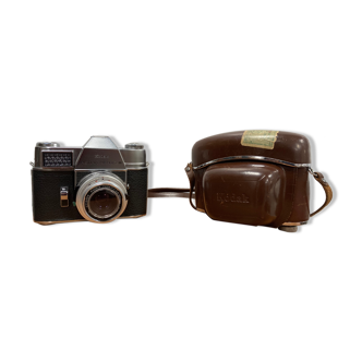 Kodak Retina Reflex III camera