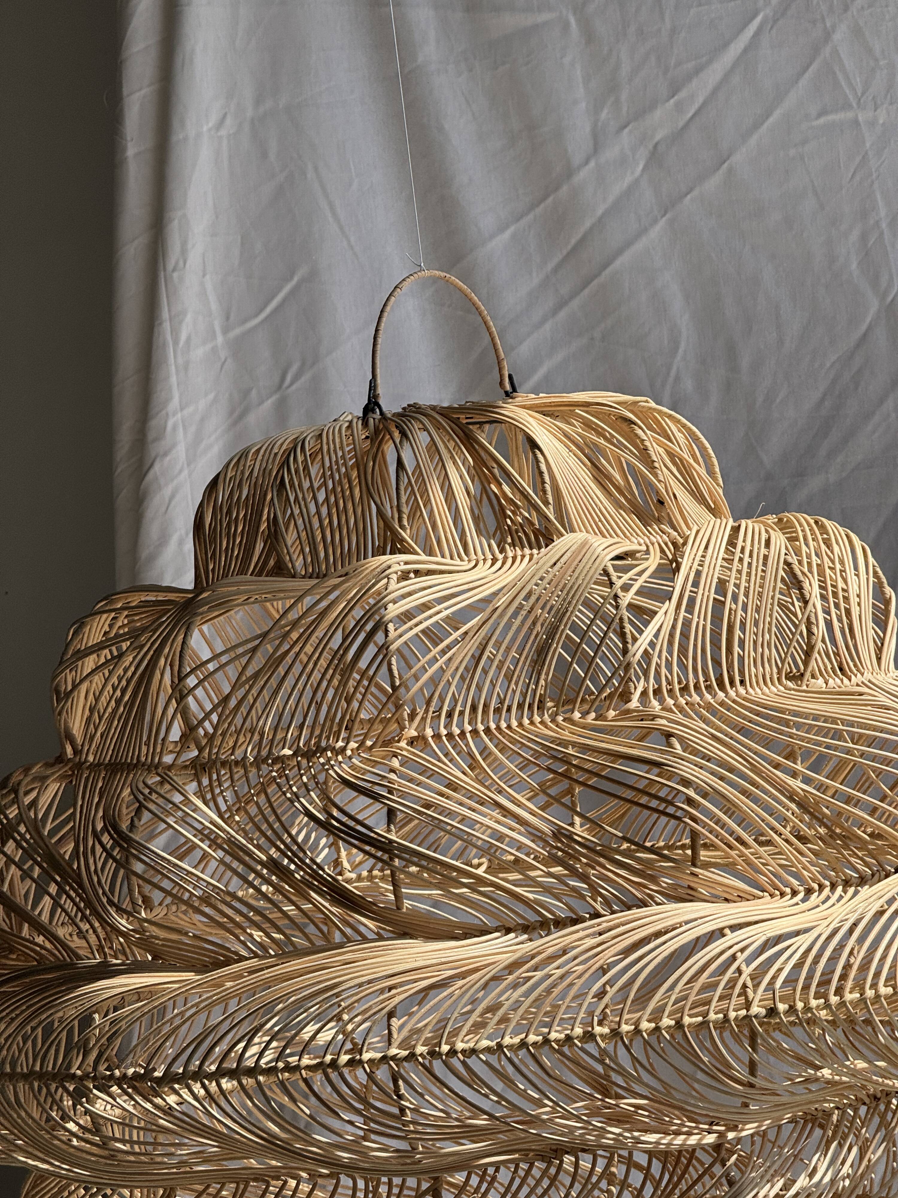 Suspension or rattan lampshade in an elongated spherical shape, layered H80 D