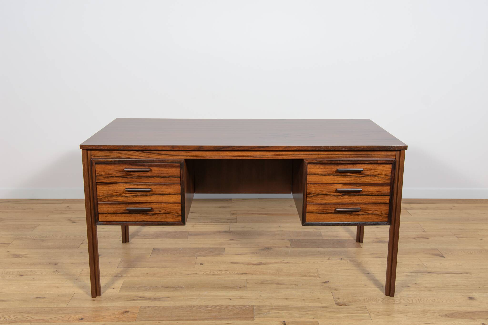 Mid-Century Freestanding Rosewood Desk, 1960s