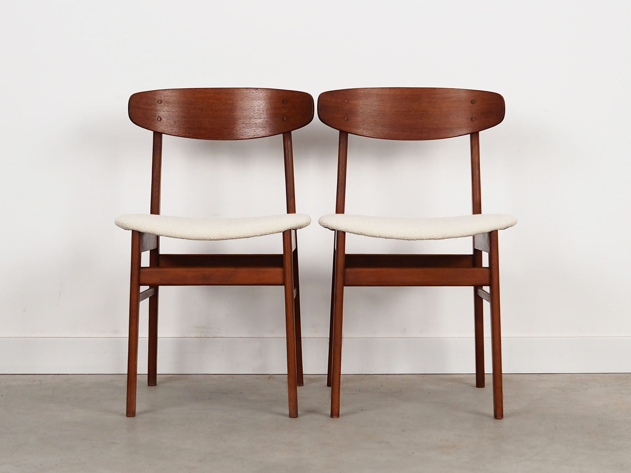 Set of two teak chairs, Danish design, 1960s, production: Denmark
