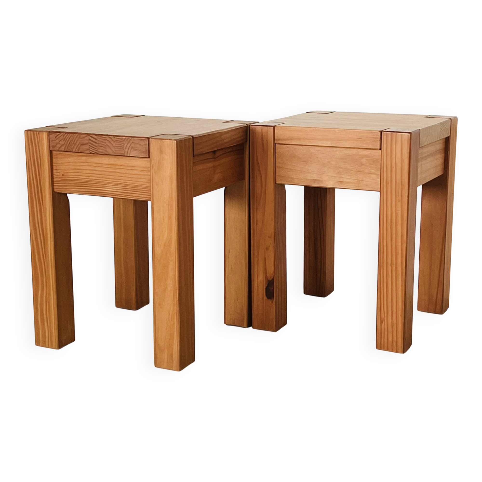 Paire de tabourets brésiliens en bois exotique