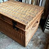 Trunk, chest in woven wicker