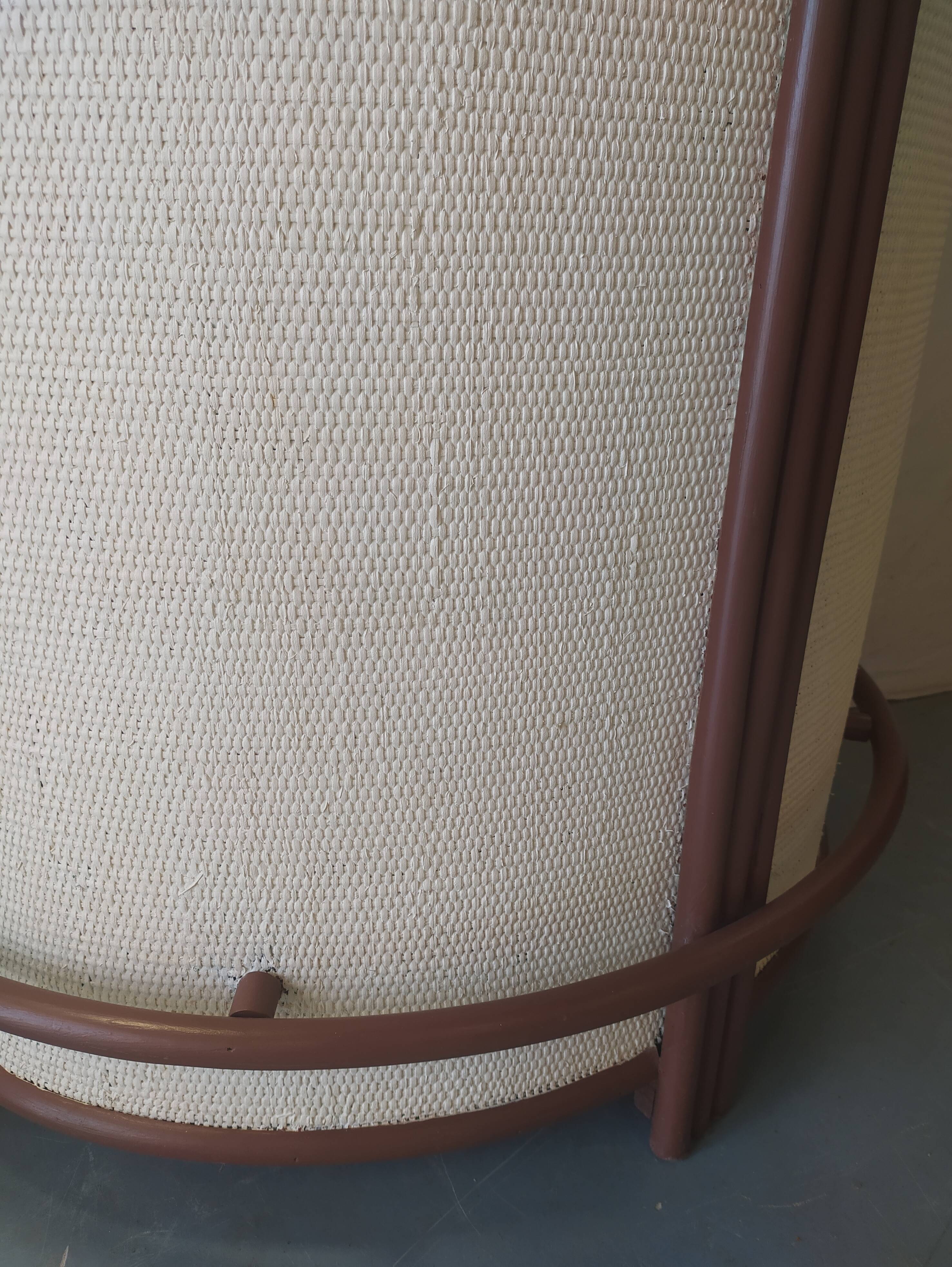 Vintage rattan bar