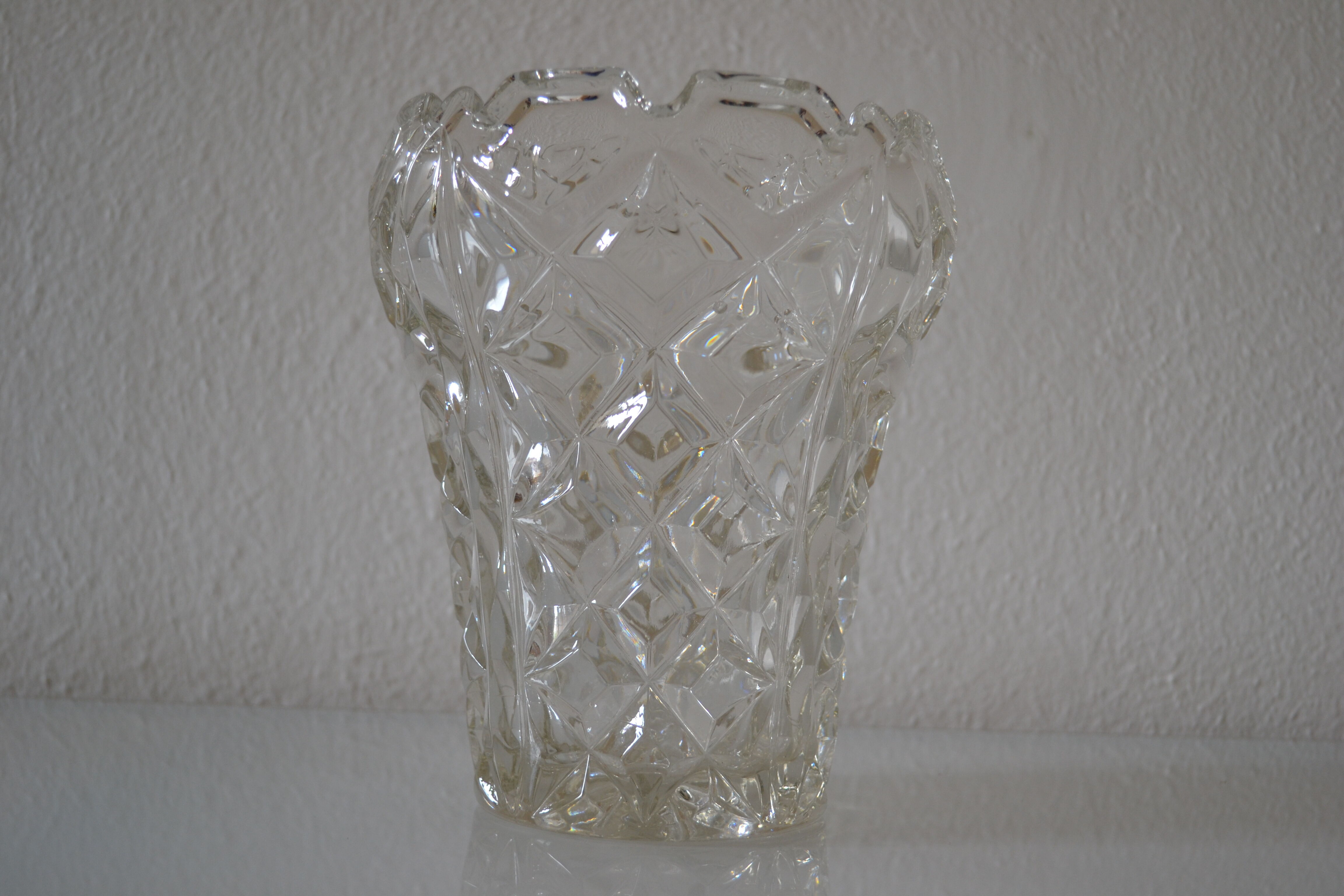 Vase vintage crystal mold czechoslovakia years 50