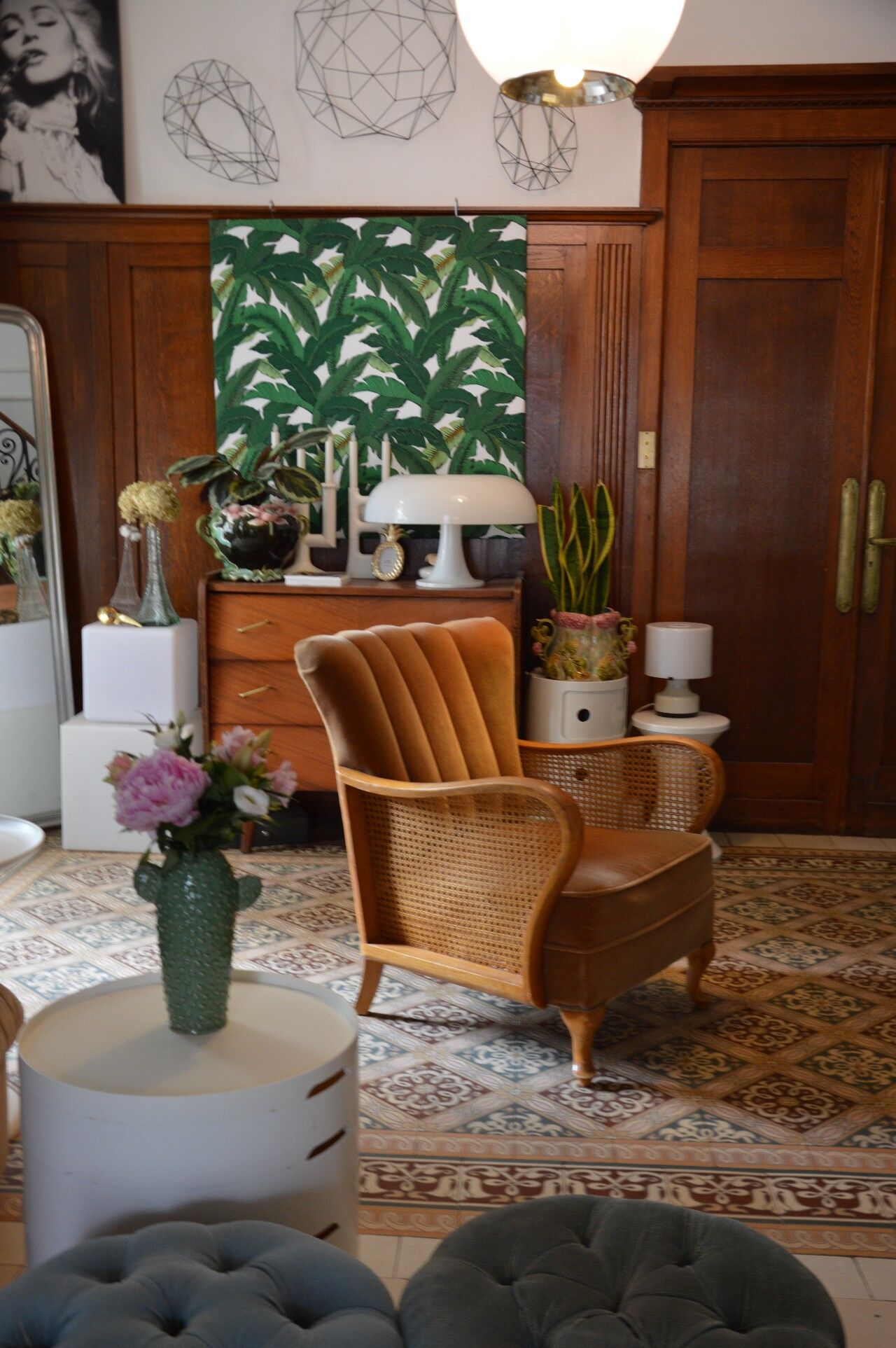 Chair caning and velvet cocktail