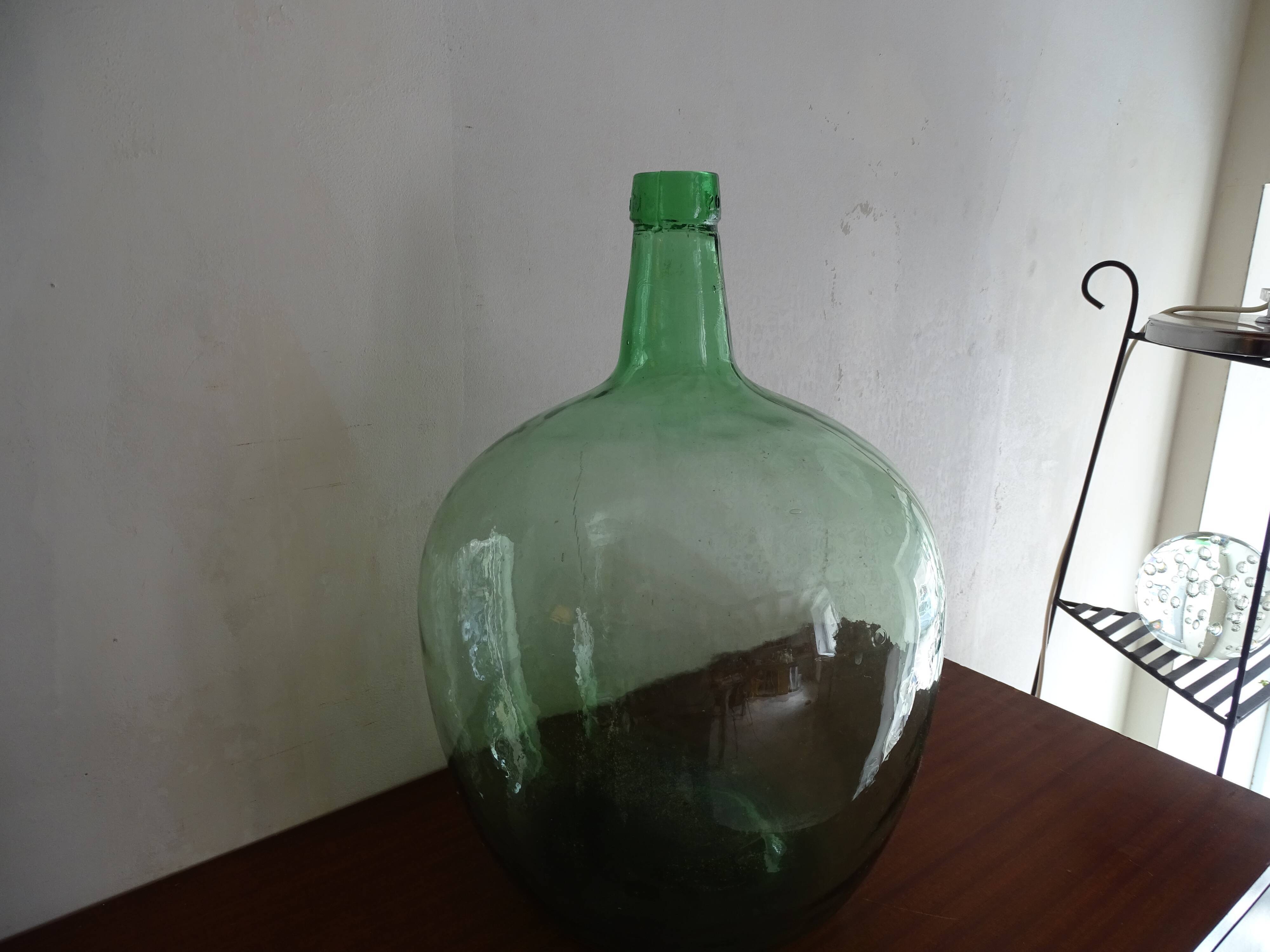 Demijohn