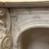 Louis XV style fireplace in white Carrara marble, 19th century