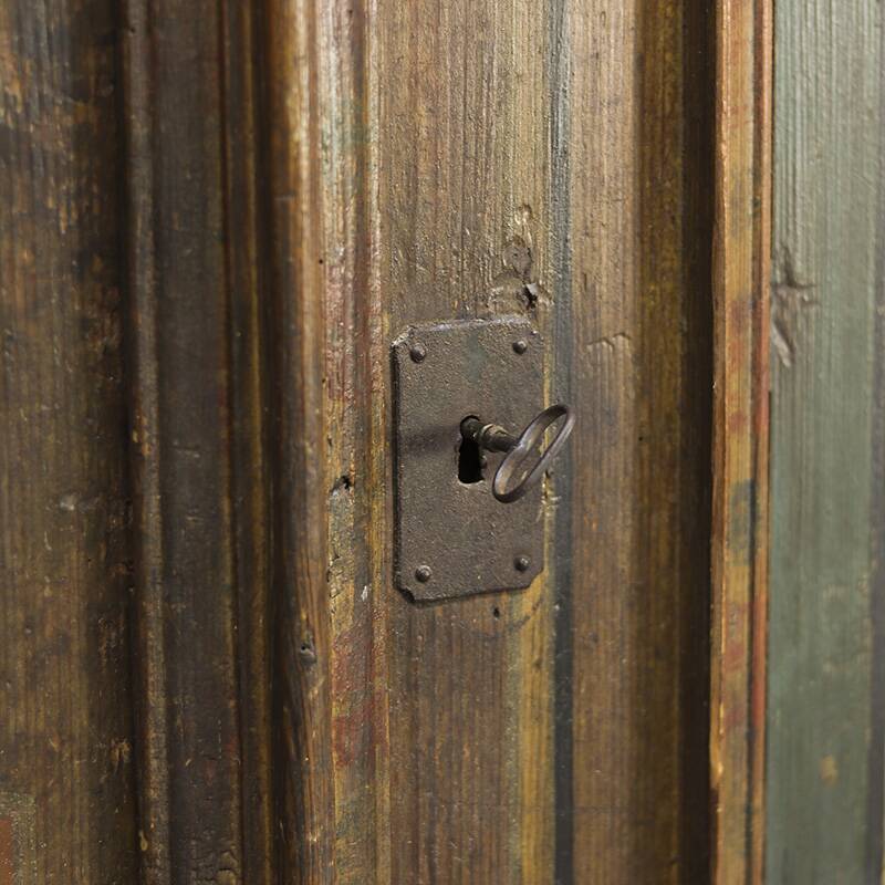 Armoire de mariée peinte d'art populaire