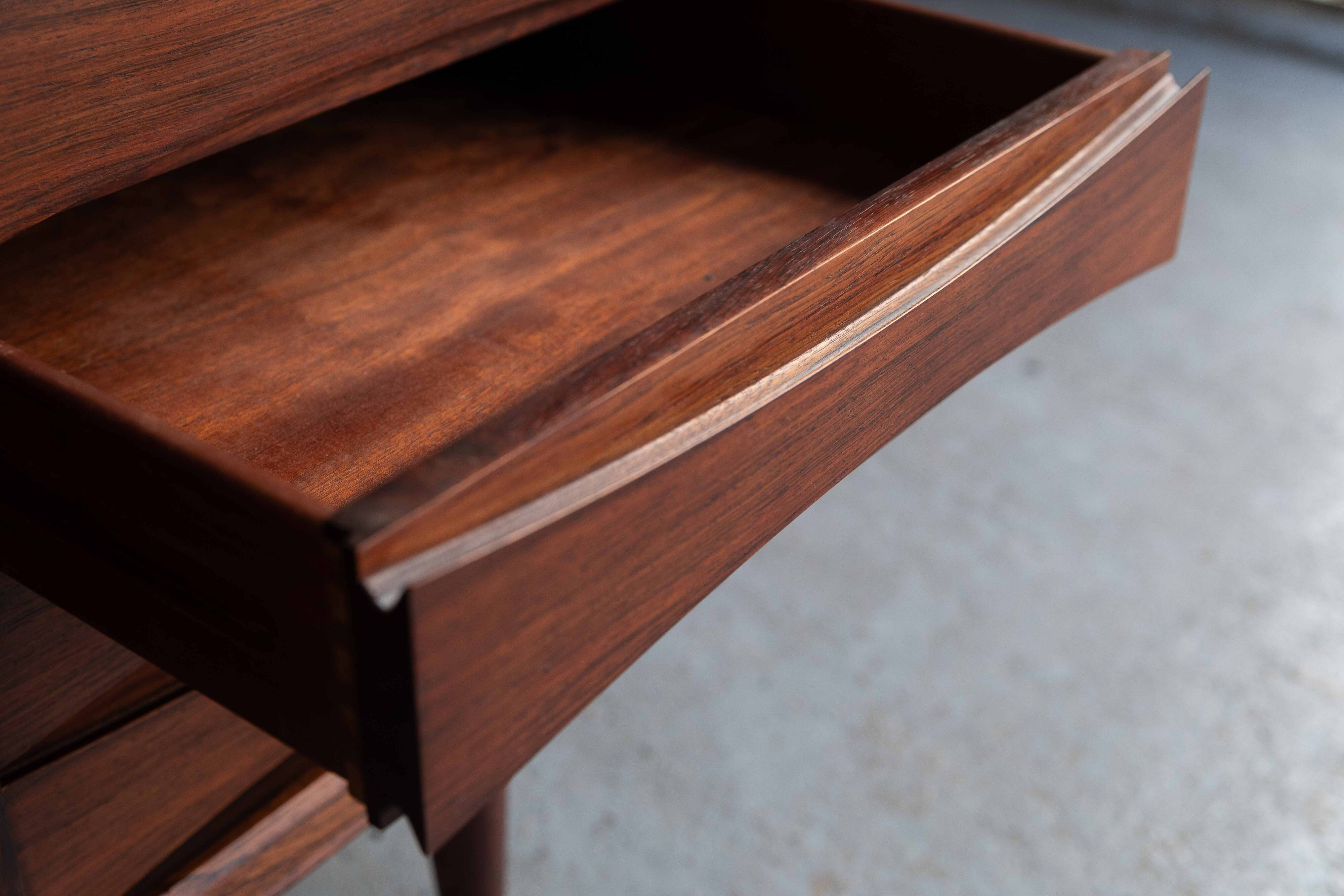 Sideboard 'OS 29' by Arne Vodder