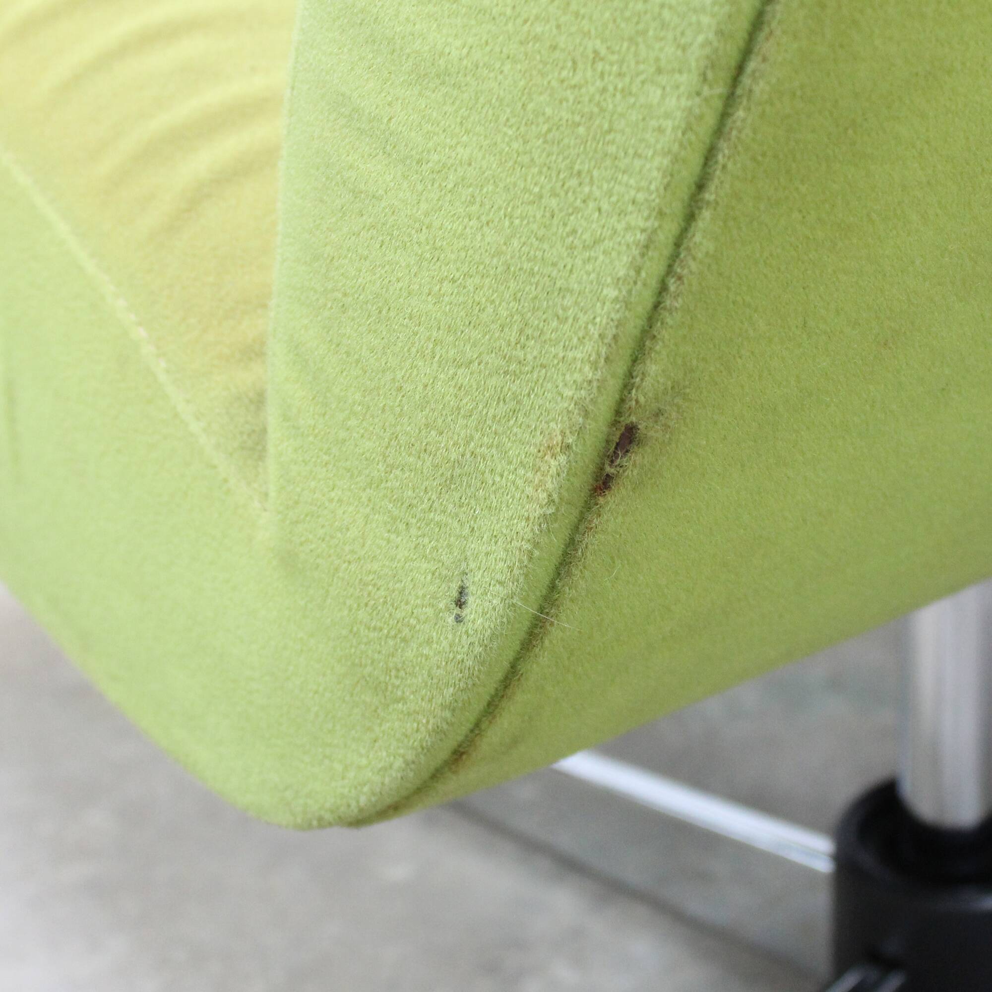 Vintage swivel armchair model "Bombay" by Guy Bernard for Meurop 1971