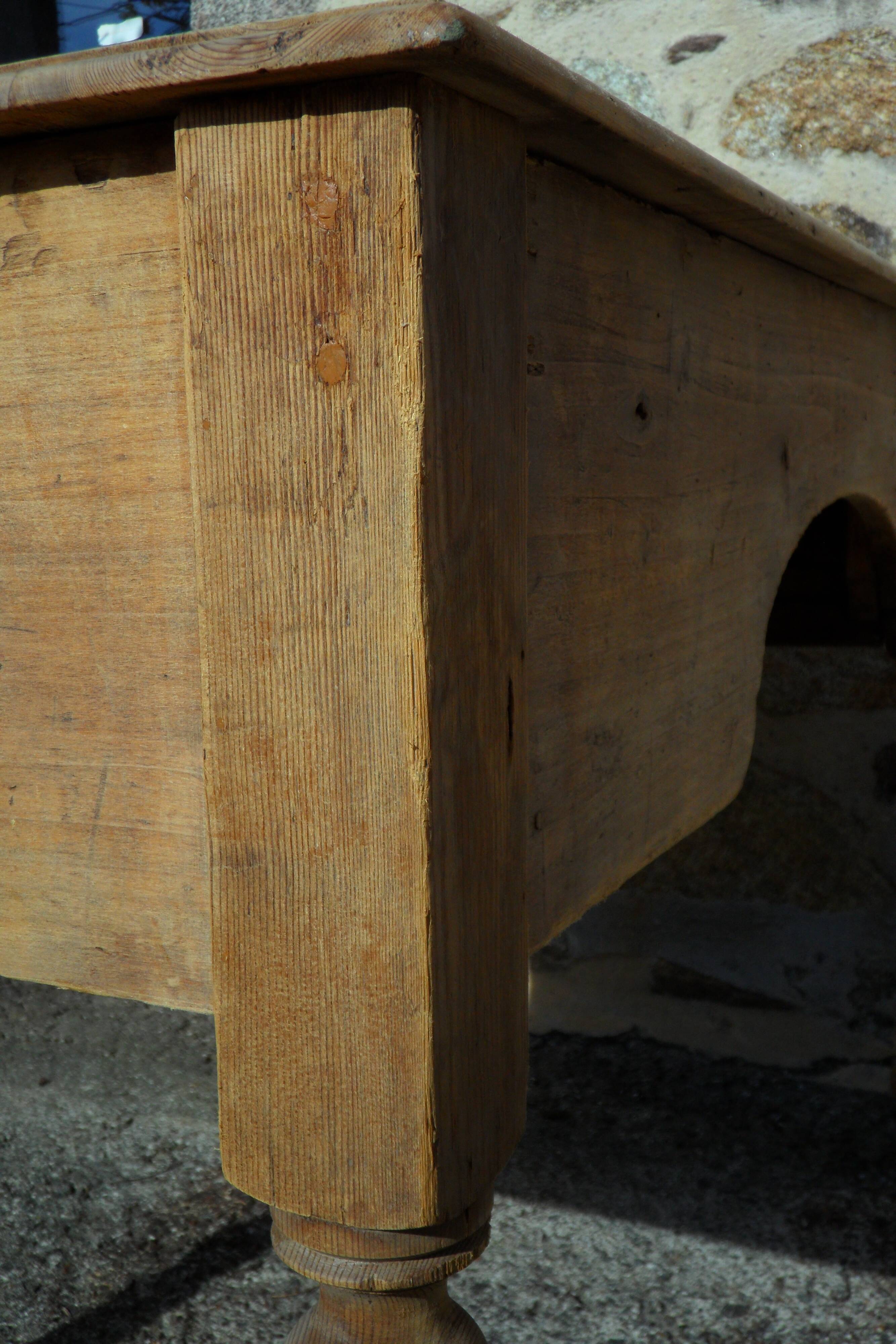 Office XIX raw wood Provençal