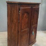 Bressane armoirette with 2 doors