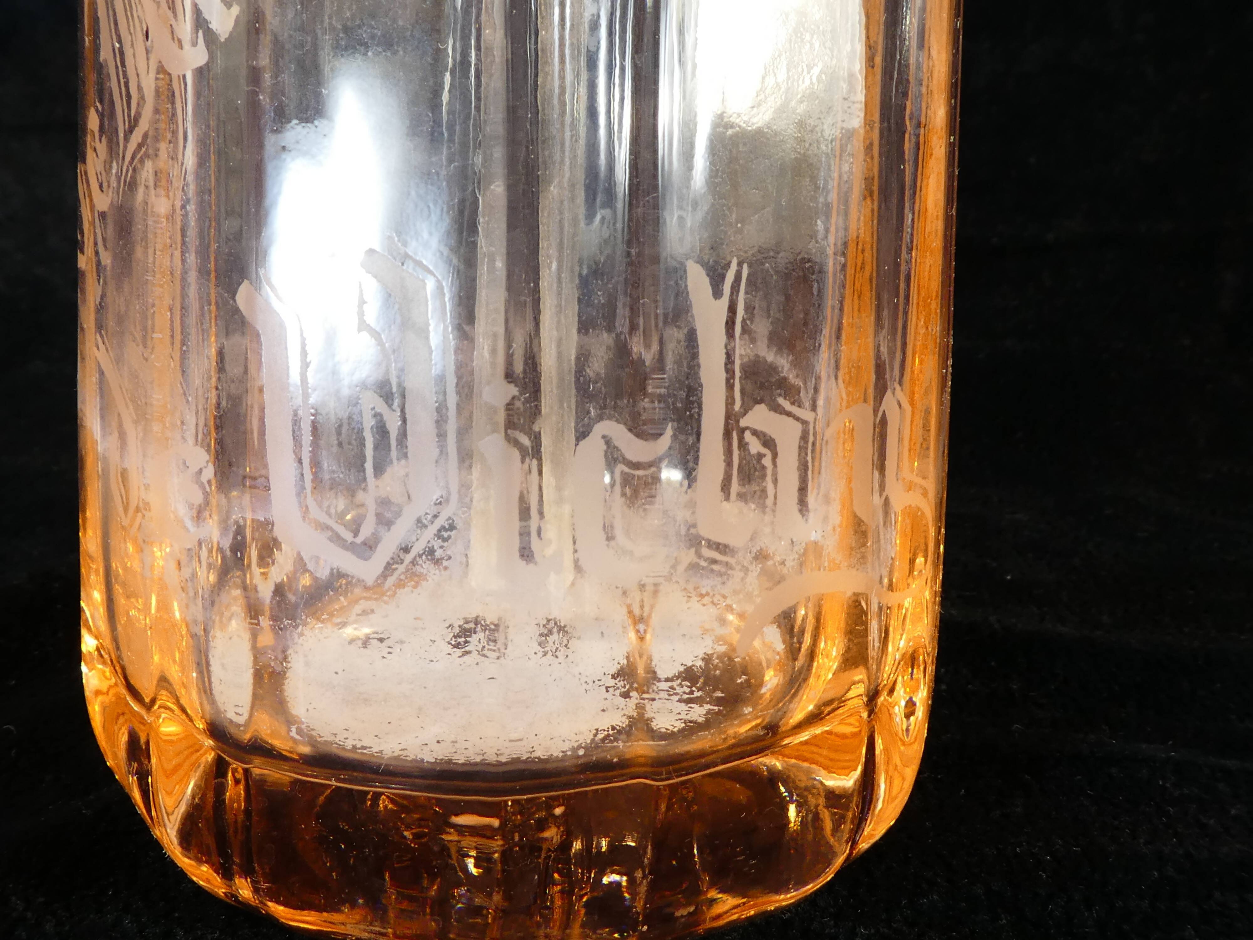 Ancien siphon de bistrot eau de seltz rose saumon grande limonade de vichy