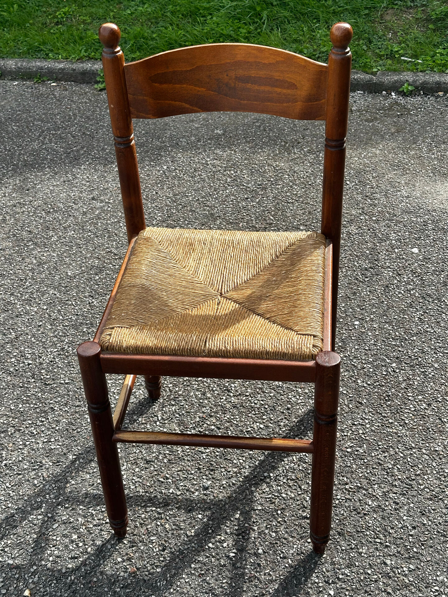 Set of 3 vintage wooden and straw chairs – 1950s