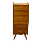 Oak chest of drawers