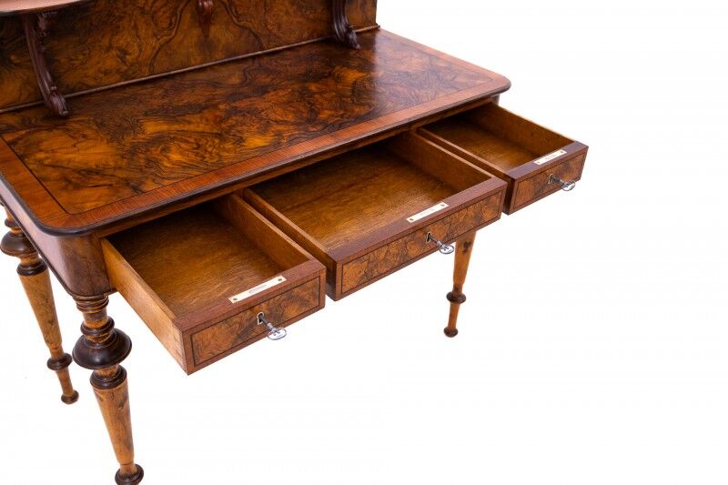 Walnut desk, Northern Europe, circa 1900. After restoration.