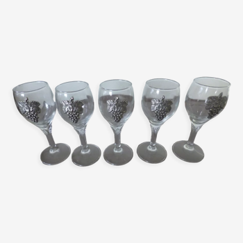 Set of 5 glasses with cooked wine stemmed with pewter decoration