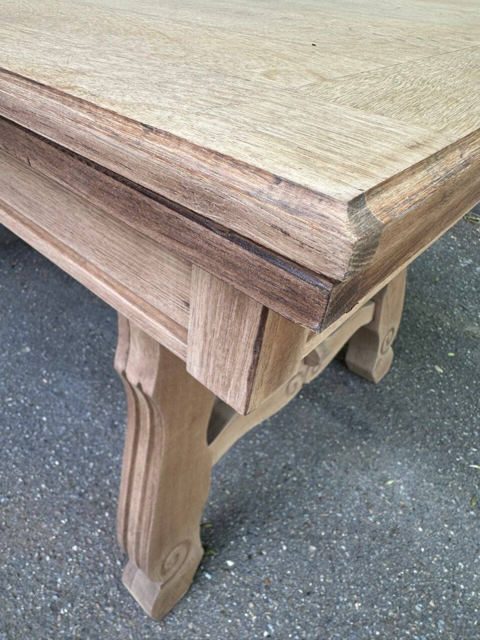 Renovated 1940s oak extendable farmhouse dining table.