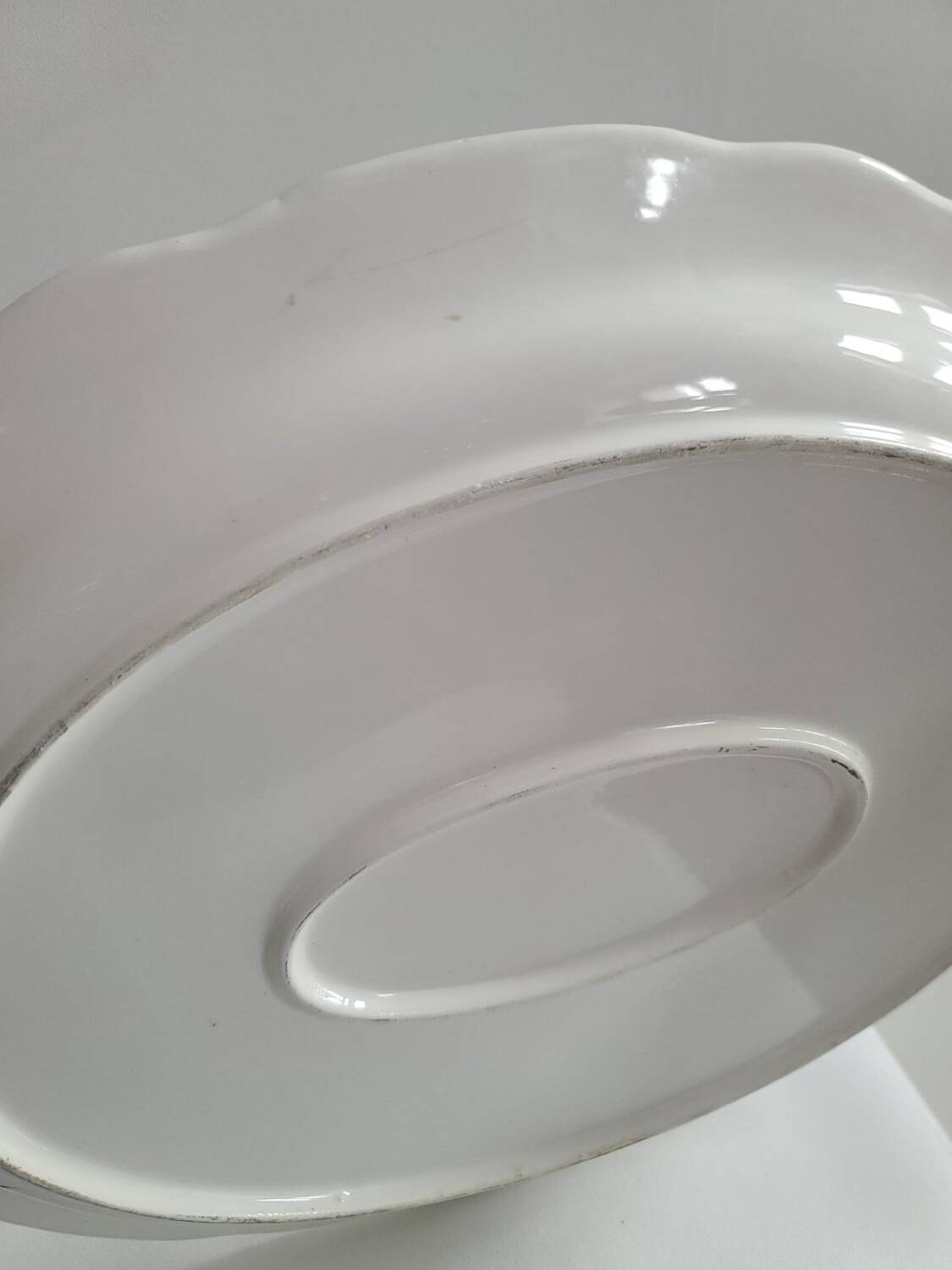 Oval porcelain dish