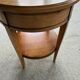 Guéridon table d’appoint de forme ronde style Directoire