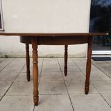 Vintage round or oval table