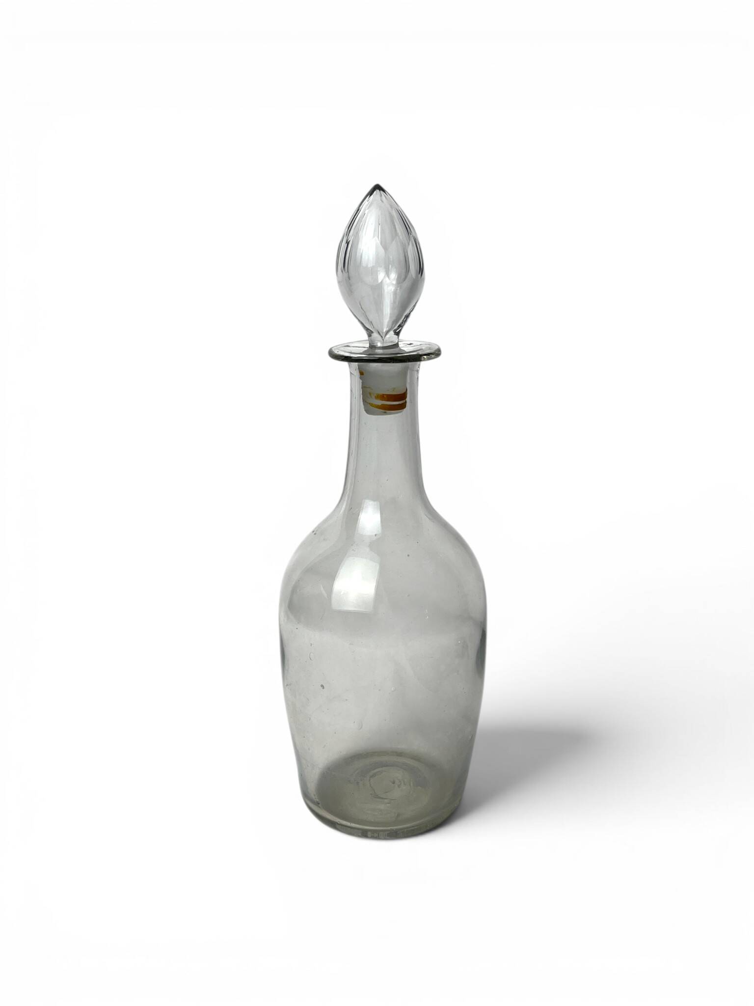 Tableware, large bottle carafe with stopper from the 19th century.