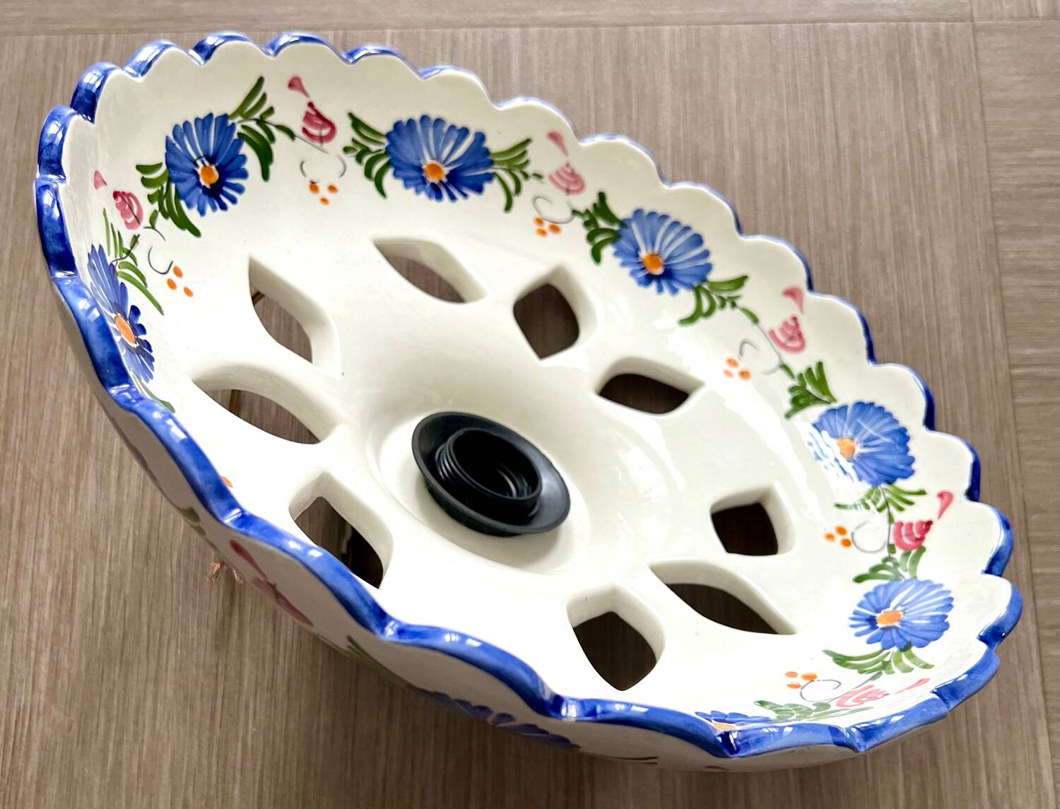 Ceramic/earthenware chandelier