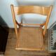 Chaise pliante cannée