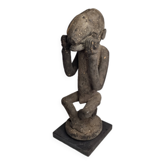 Gbekre Baoulé Cynocephalus Statue in Patinated Soft Wood, Ivory Coast, 50 cm