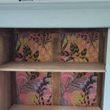 Renovated old showcase