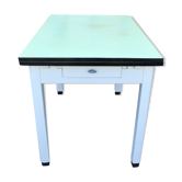 Table de cuisine des années 50