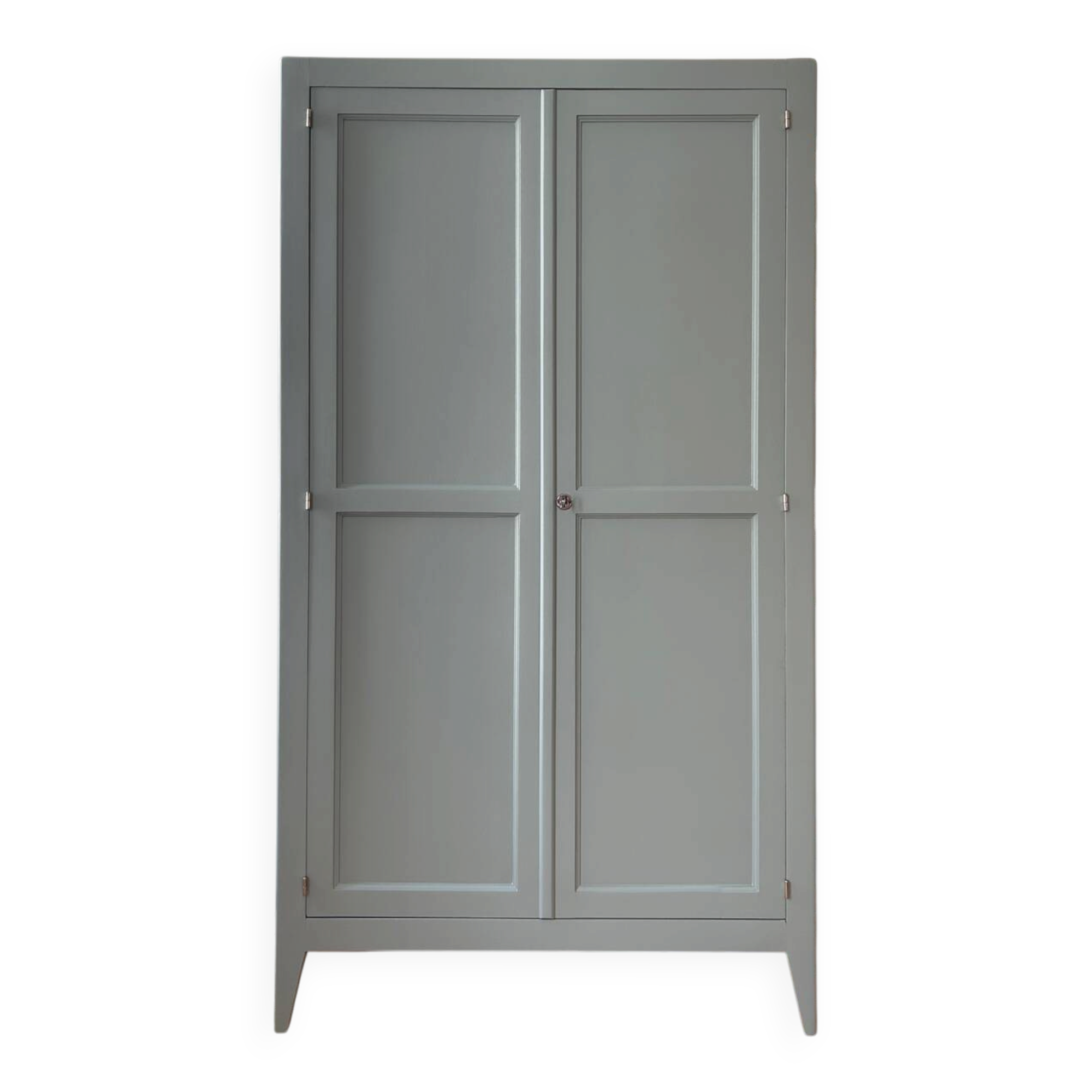 Parisian wardrobe in painted wood