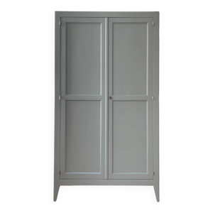 Armoire parisienne en