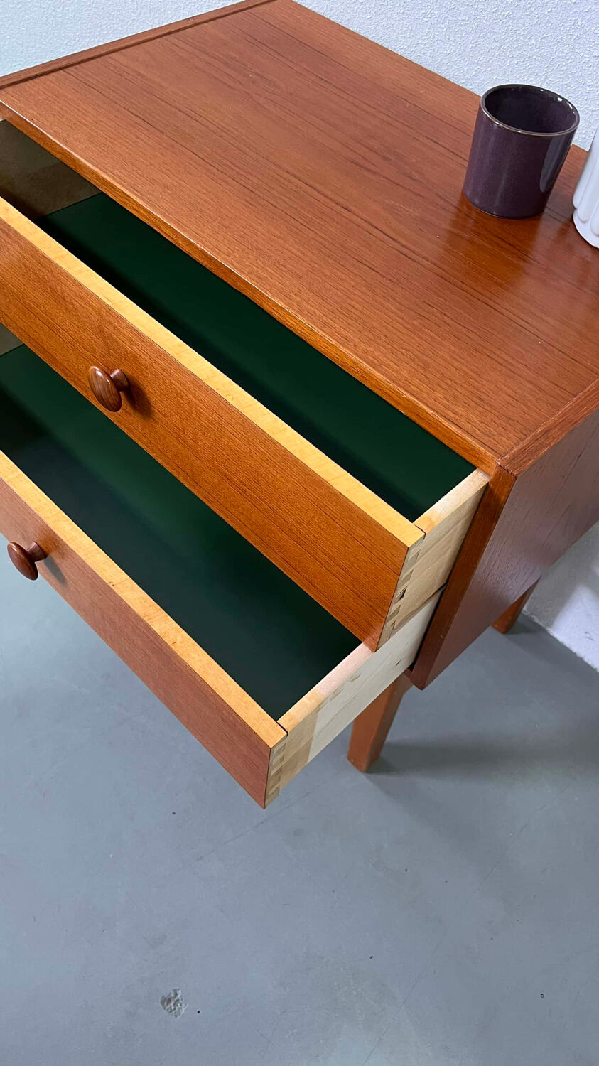 Vintage chest of drawers teak