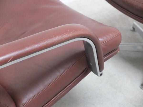 Fauteuil 'F141' ancien avec repose-pieds par Geoffrey Harcourt pour Artifort, 1972