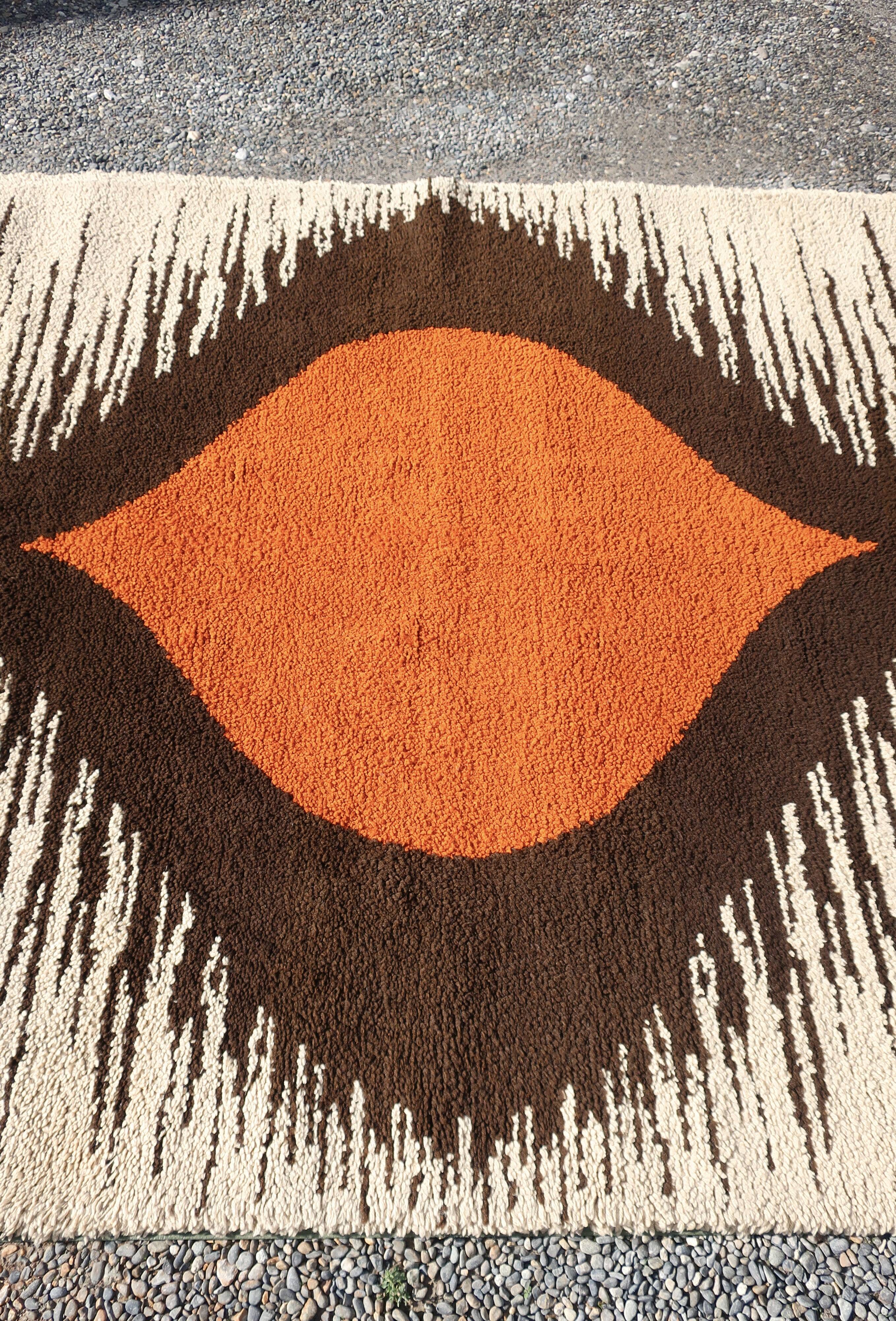 1970s designer rug in knotted wool 280 x 200 cm