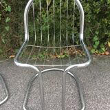 2 chaises acier chromé des années 70