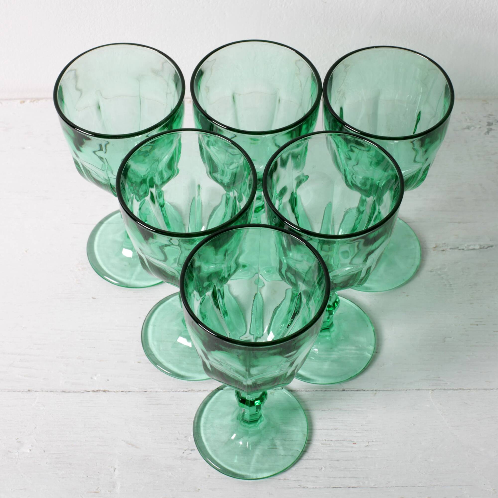 Set of 6 Vintage Green Wine Glasses / Stem Flutes / Crisal / Portugal 2000s