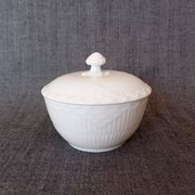 Sucrier couvert et crémier Royal Copenhagen 'White Fluted Half Lace'
