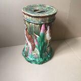 Tabouret de jardin en majolique, par Thomas Forester and Sons, vers 1880