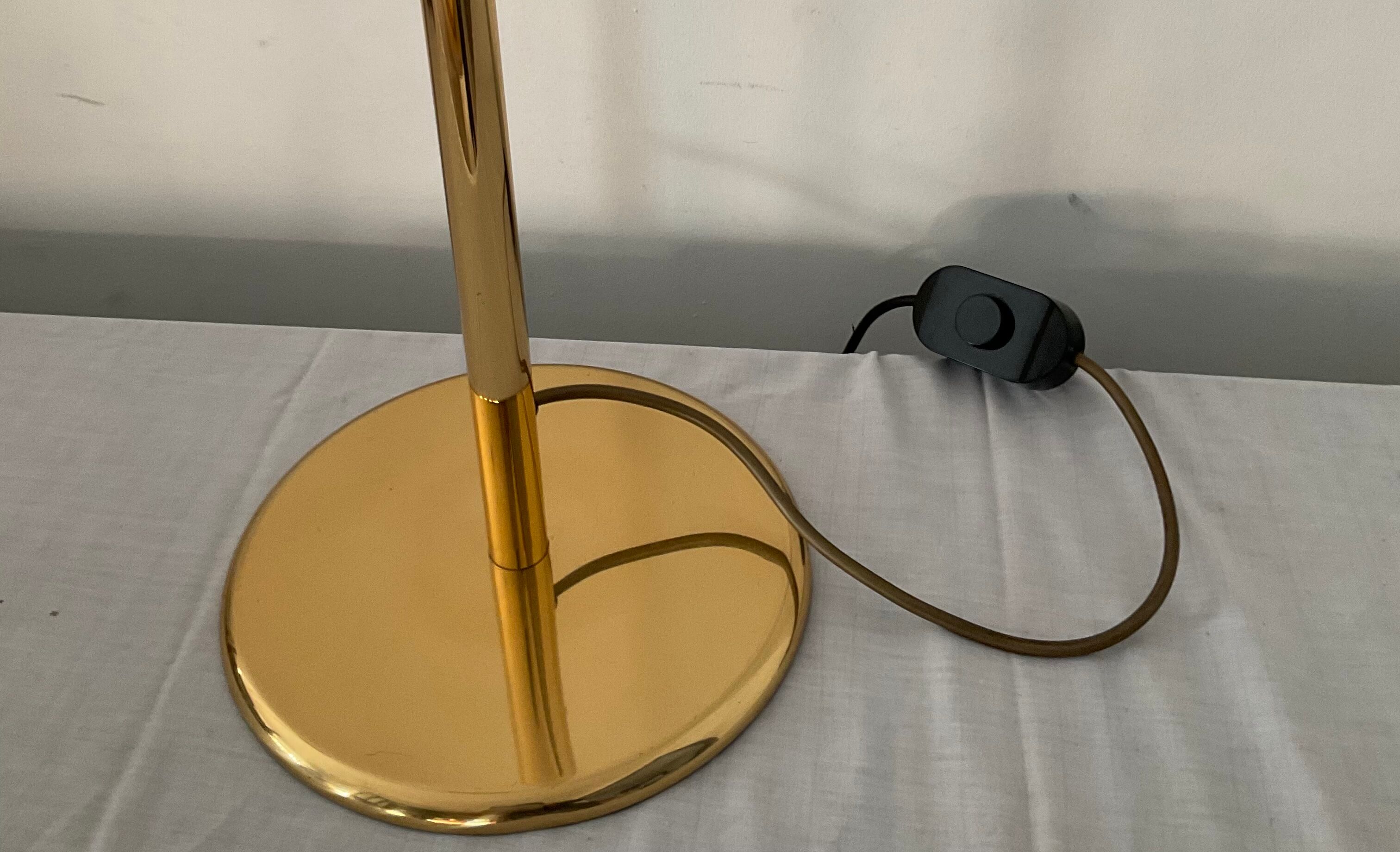 Floor lamp reader of the 70s in brass